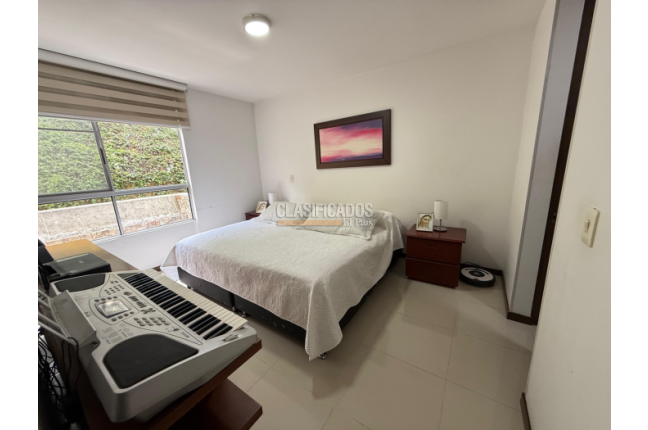 Apartamentos, Venta en Altos Menga