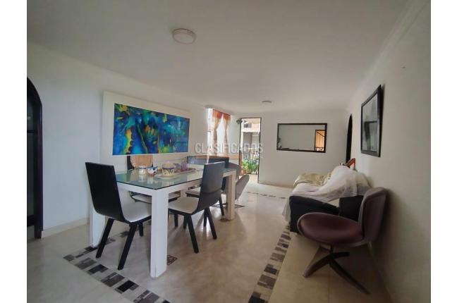 Apartamentos, Venta en Prados del Sur
