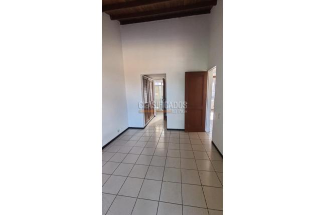 Apartamentos, Alquiler, Pie de Cuesta - $2.000.000