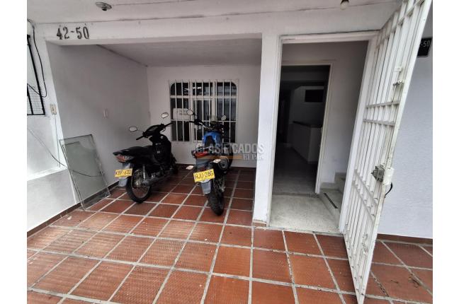Apartamentos, Alquiler, Caney - $1.080.000