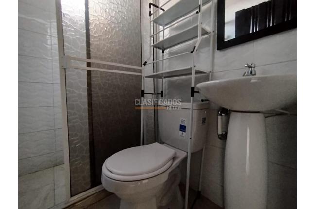 Apartamentos, Alquiler, El Vallado - $900.000