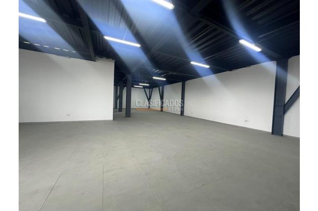 Locales y Bodegas, Alquiler, Madrid - $8.000.000