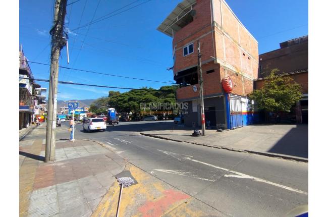 Locales y Bodegas, Alquiler, Yumbo - $3.600.000