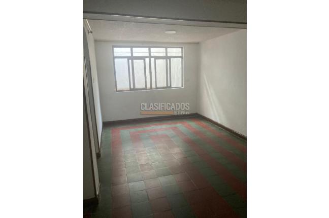 Apartaestudios, Alquiler en San Cayetano