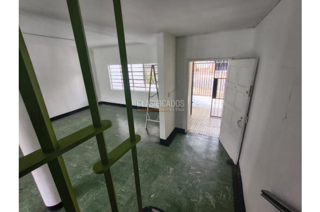 Casas, Venta, Miraflores - $600.000.000