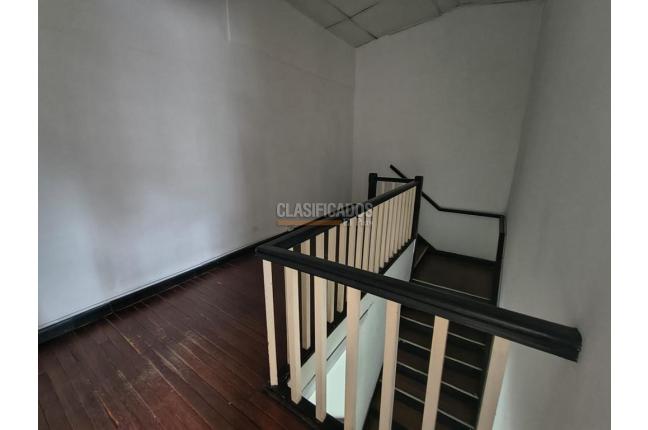 Casas, Venta, Miraflores - $600.000.000