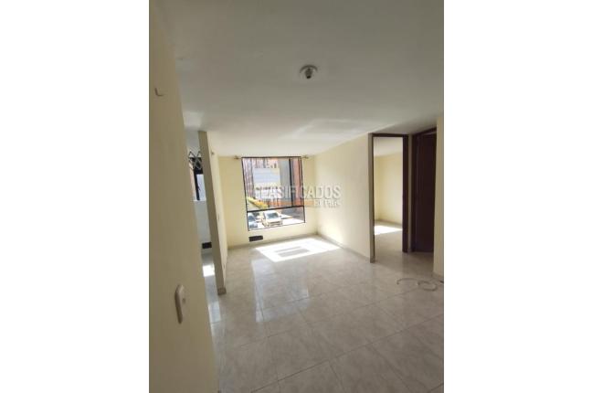 Apartamentos, Alquiler, Soacha - $750.000