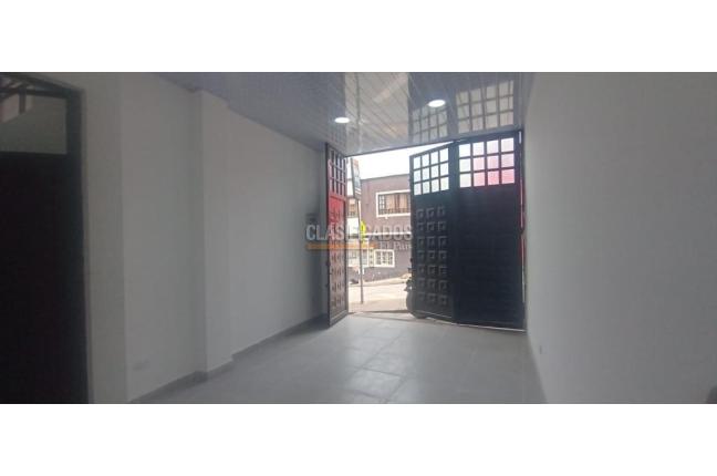 Locales y Bodegas, Alquiler, Bogotá - $800.000