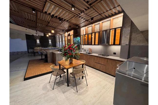 Casas, Alquiler en Ciudad Jardín