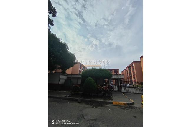 Apartamentos, Alquiler en Torres de Comfandi