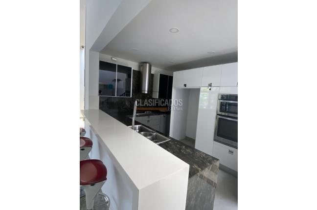 Casas, Alquiler en Santa Mónica Residencial