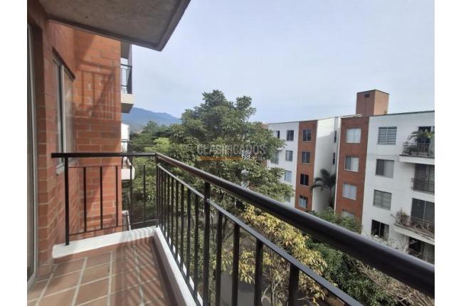 Apartamentos, Alquiler en La Hacienda