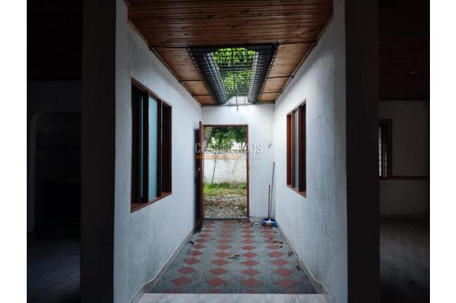 Casas, Alquiler, Ginebra - $1.750.000