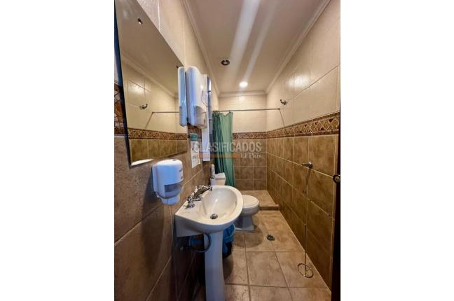 Oficinas y Consultorios, Alquiler, Granada - $4.950.000