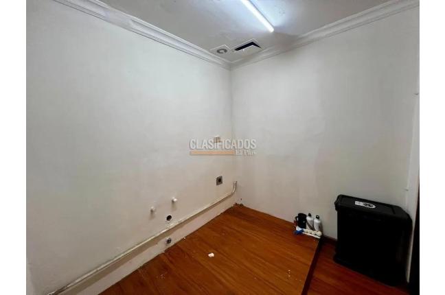 Oficinas y Consultorios, Alquiler, Granada - $4.950.000