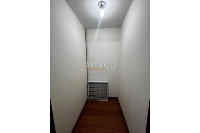 Oficinas y Consultorios, Alquiler, Granada - $4.950.000
