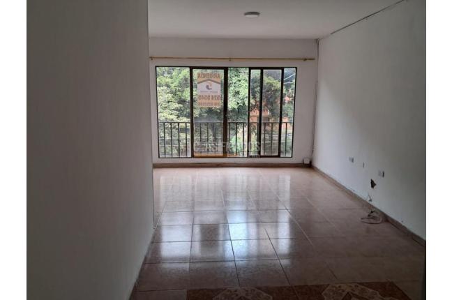 Apartamentos, Alquiler, Panamericano - $1.600.000