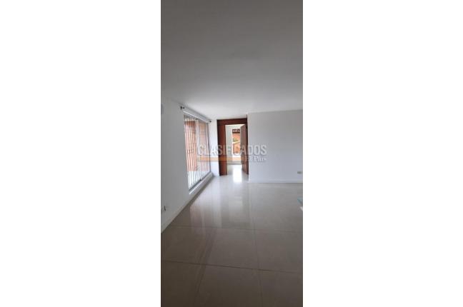 Apartamentos, Venta, Flora Industrial - $380.000.000
