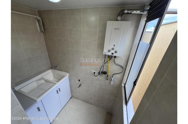 Apartamentos, Venta, Bogotá - $390.000.000