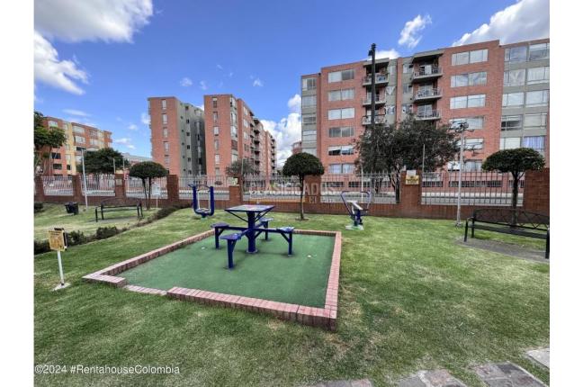 Apartamentos, Venta, Bogotá - $390.000.000