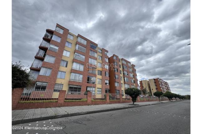 Apartamentos, Venta, Bogotá - $390.000.000
