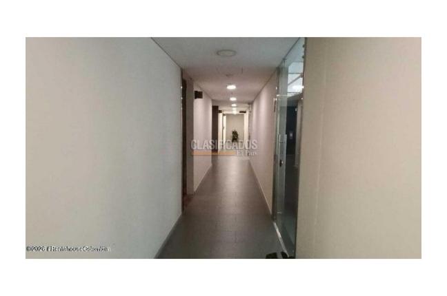 Oficinas y Consultorios, Venta, Bogotá - $696.500.000