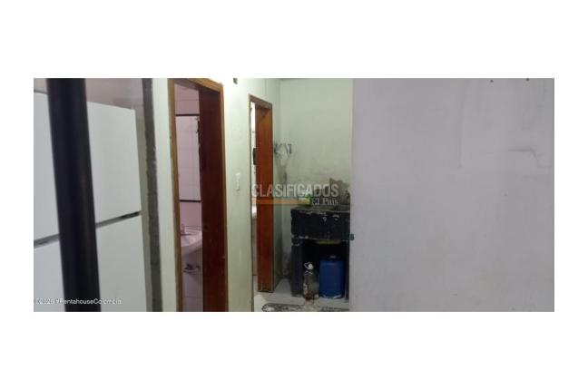 Locales y Bodegas, Venta, Bogotá - $1.350.000.000