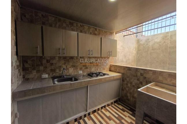 Apartaestudios, Alquiler, Las Delicias - $700.000