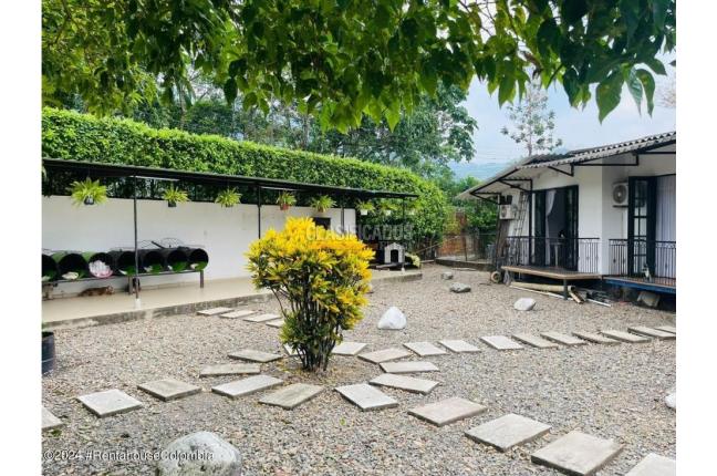 Casas, Venta, Villavicencio - $1.500.000.000