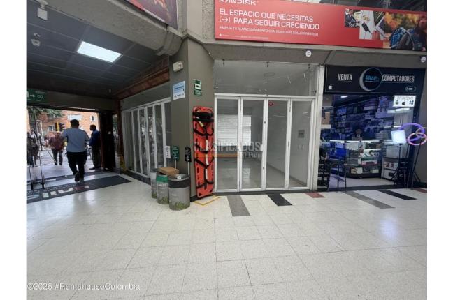 Locales y Bodegas, Venta, Bogotá - $1.870.000.000