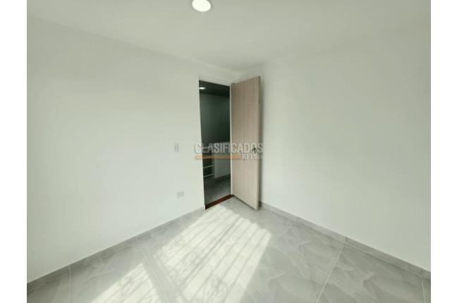 Apartamentos, Alquiler, Palmira - $900.000