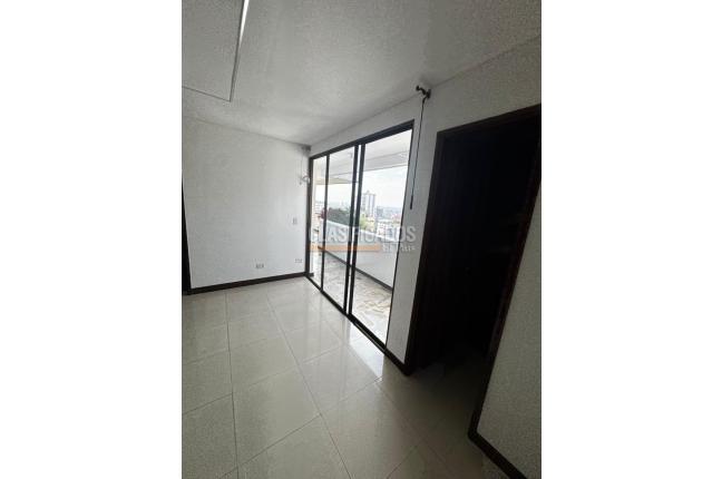 Apartamentos, Venta, Versalles - $580.000.000