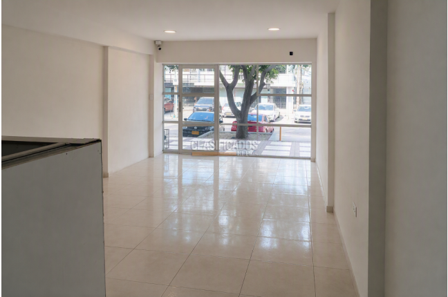 Locales y Bodegas, Alquiler, Barranquilla - $3.500.000