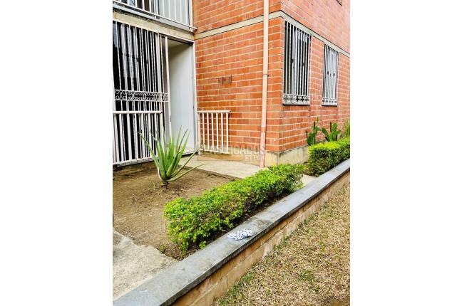 Apartamentos, Venta, Flora Industrial - $180.000.000