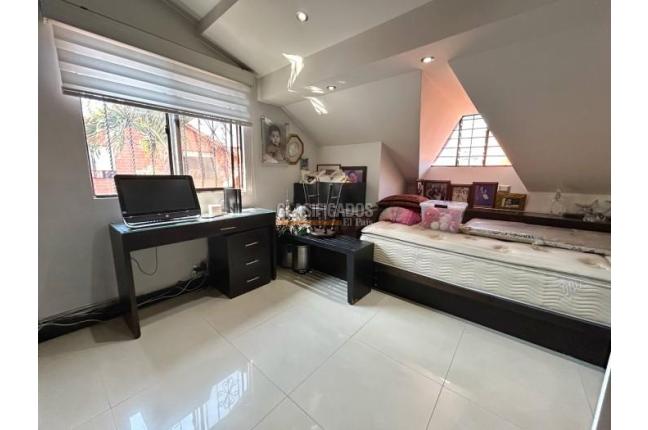 Casas, Venta, Ciudad Jardín - $1.250.000.000