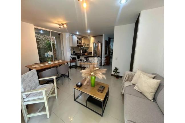 Apartamentos, Venta, Cerro Cristales - $550.000.000