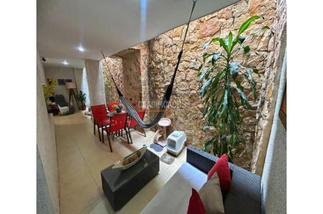 Apartamentos, Venta, Cerro Cristales - $550.000.000