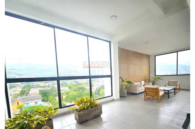 Apartaestudios, Alquiler, El Refugio - $2.400.000