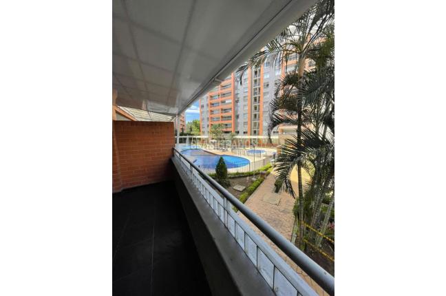 Apartamentos, Alquiler, Ciudad Jardín - $6.000.000