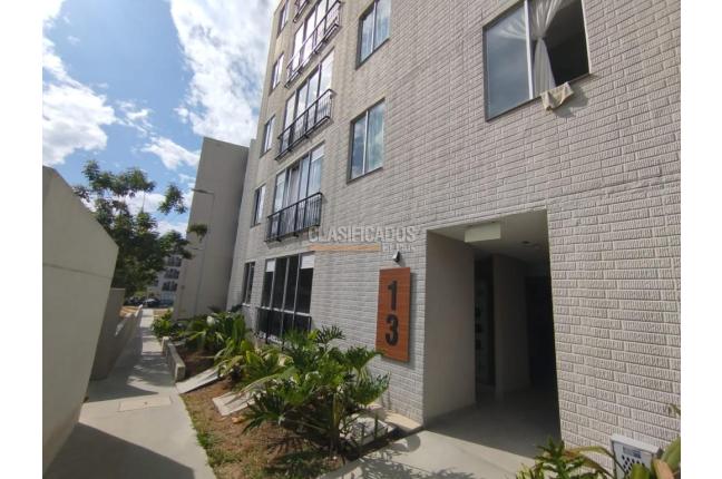 Apartamentos, Alquiler, Yumbo - $1.200.000