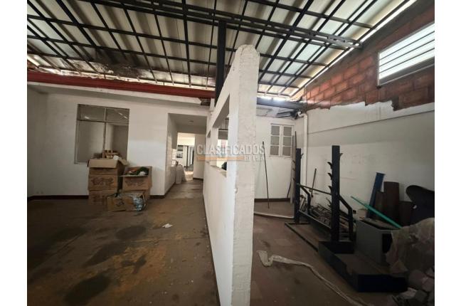 Locales y Bodegas, Venta, Junín - $490.000.000