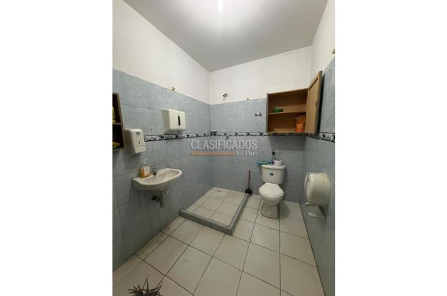 Locales y Bodegas, Venta, Junín - $490.000.000