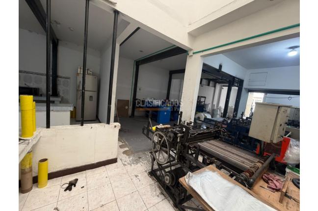 Locales y Bodegas, Venta, Junín - $490.000.000