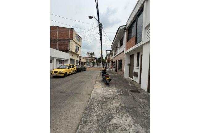 Locales y Bodegas, Venta, Junín - $490.000.000