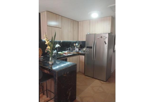 Casas, Venta, Comfenalco Paso del Comercio - $370.000.000