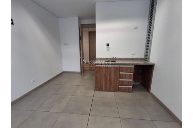 Oficinas y Consultorios, Venta en Chipichape