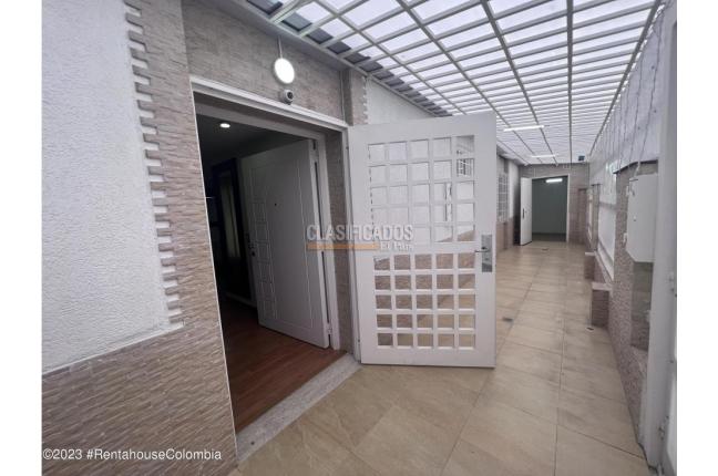 Casas, Venta, Bogotá - $950.000.000