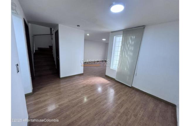 Casas, Venta, Bogotá - $950.000.000