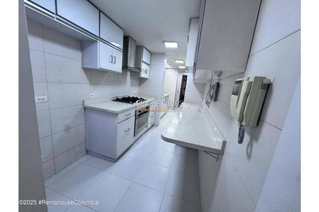 Casas, Venta, Bogotá - $950.000.000