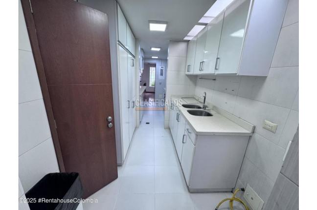 Casas, Venta, Bogotá - $950.000.000